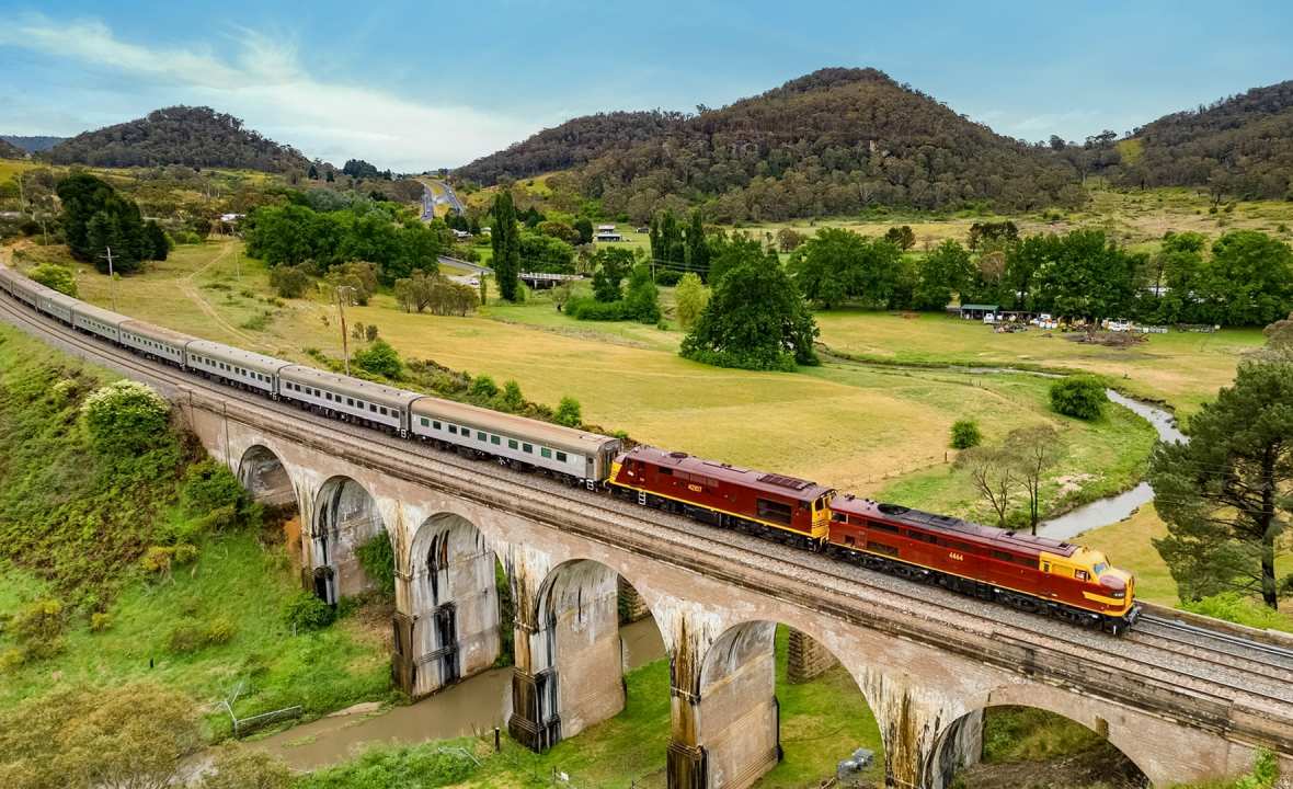 Vintage rail Journeys train image