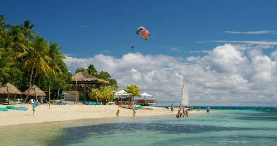 Fiji Castaway Island