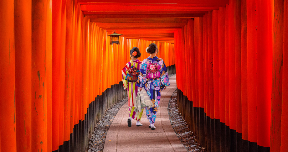 Adobestock - Fushimi Inari Shrine Kyoto