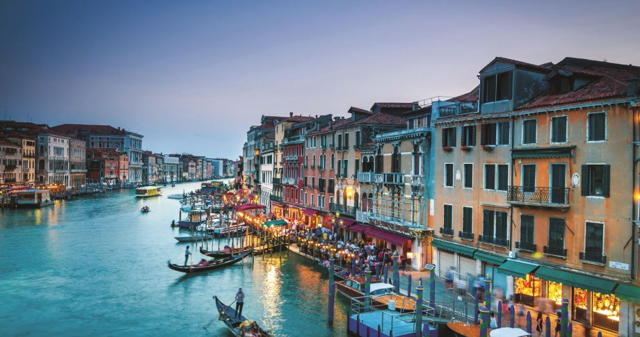 Venice-Canal-dusk-Italy