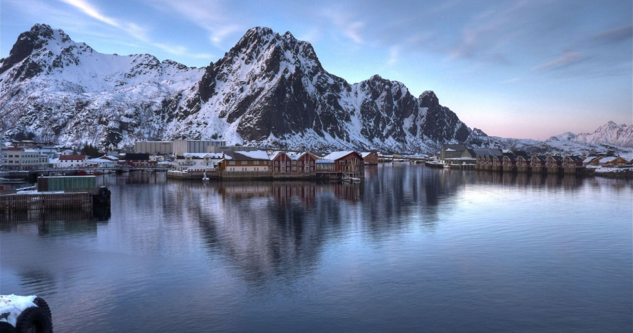 Alesund-winter-coast-Norway