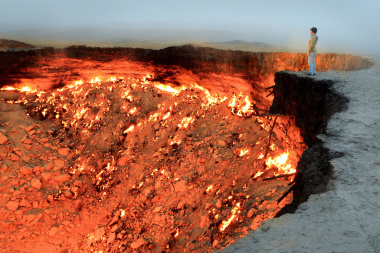 Door to Hell Darvaza Crater